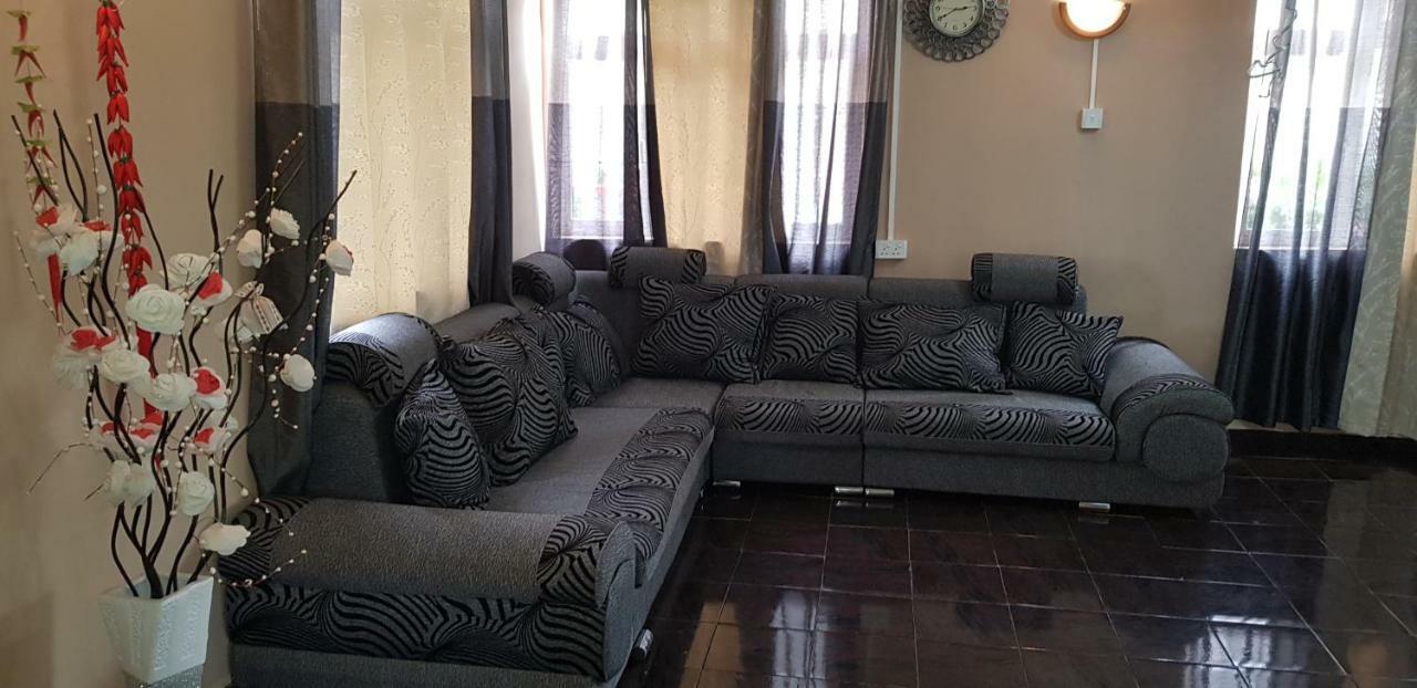 La Casa Mia Guesthouse 라 골레트 외부 사진